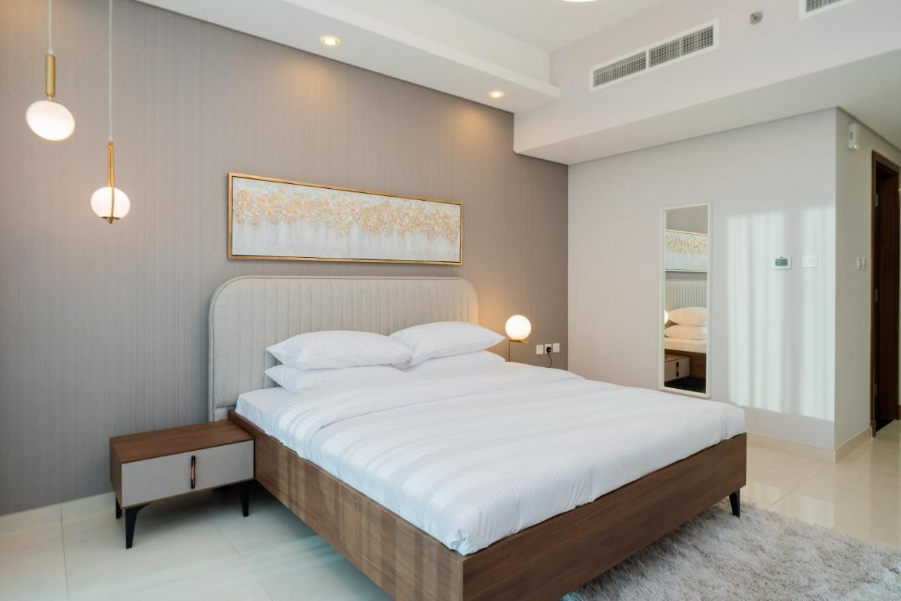 Kasco Homes Waves Tower Business Bay Dubai Esterno foto